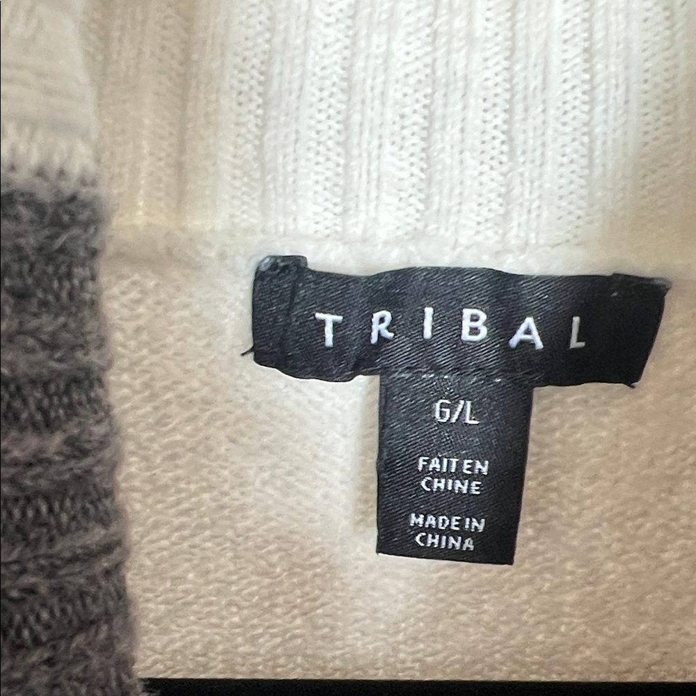 Tribal Two-Tone Knit Sweater in Black & Cream - Picture 2 of 8